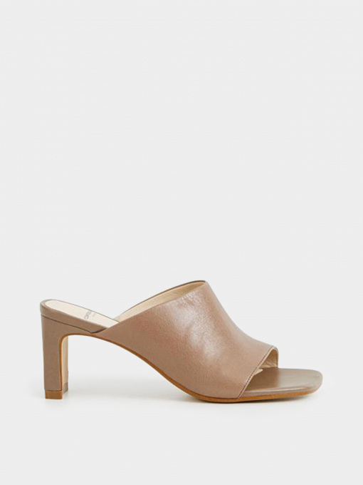 Шлепанцы VAGABOND модель 5112-001-26 Фото