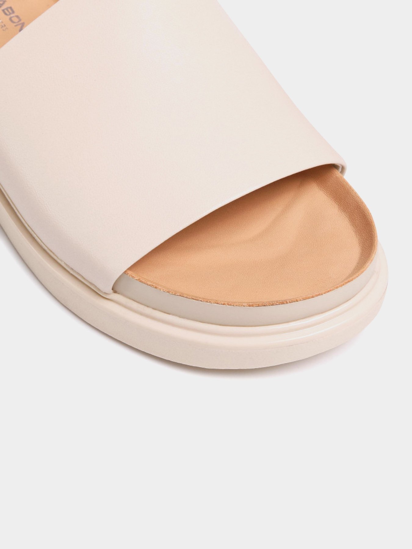 Шлепанцы VAGABOND ERIN модель 4932-001-02 Фото