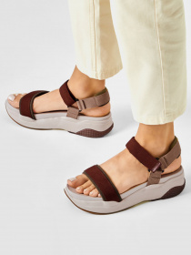 Сандалії VAGABOND LORI модель 4949-202-79 Фото