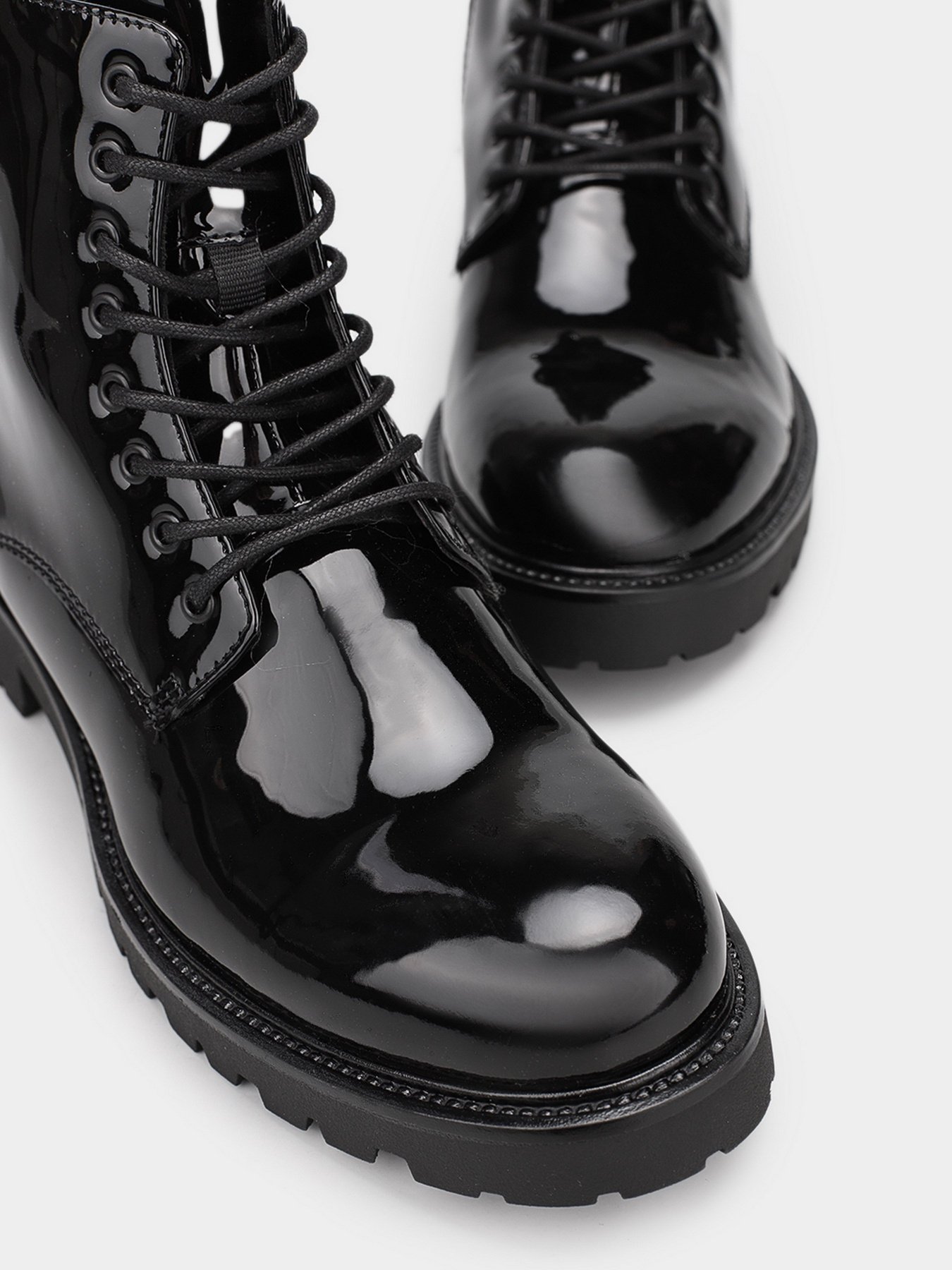 Ботинки VAGABOND Kenova модель 5241-460-20 Фото