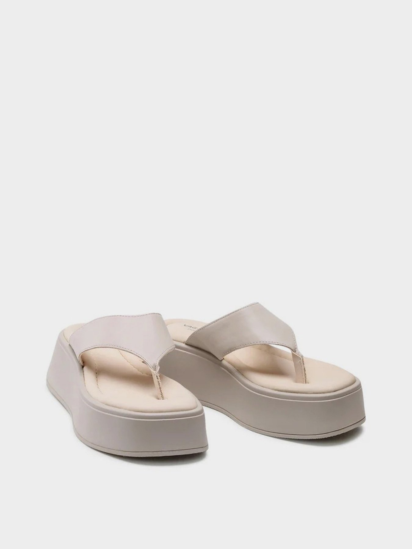 Вьетнамки VAGABOND модель 5334-901-02 Вьетнамки VAGABOND модель 5334-901-02 Фото