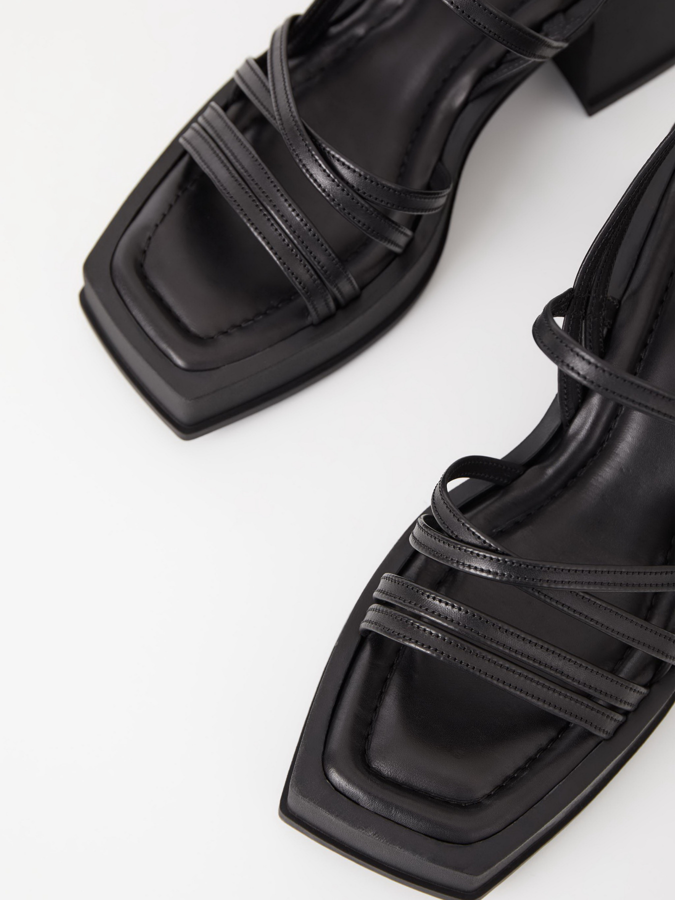 Босоножки VAGABOND Hennie модель 5337-101-20 Фото