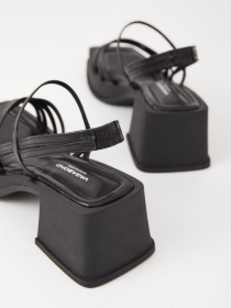 Босоніжки VAGABOND Hennie модель 5337-101-20 Фото