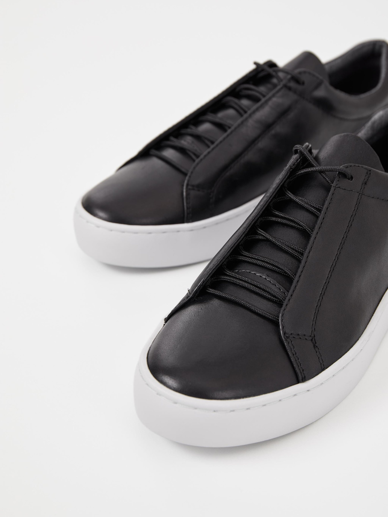 Кеды низкие VAGABOND модель 5326-001-20 Фото