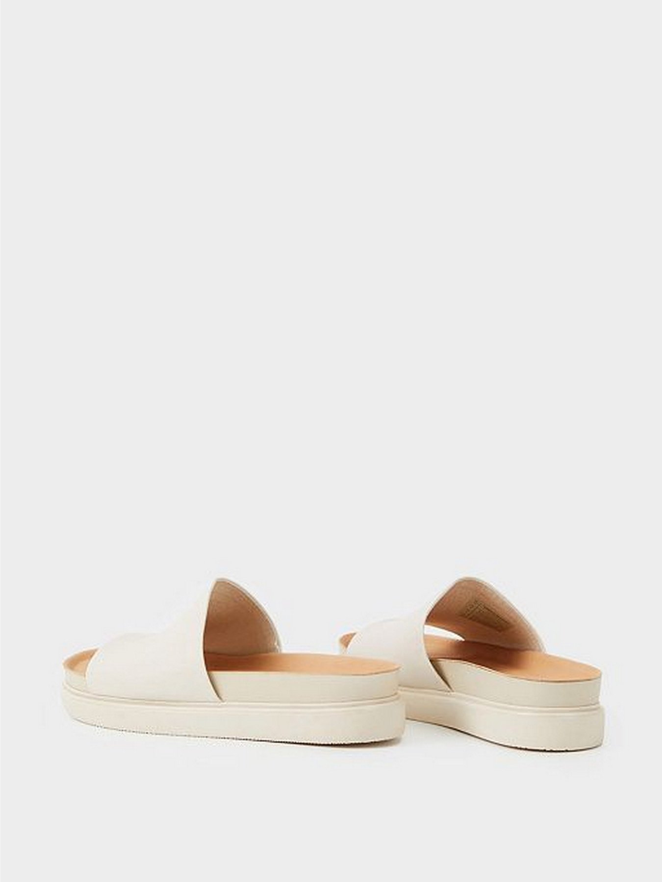 Шлепанцы VAGABOND Erin модель 5332-501-02 Фото