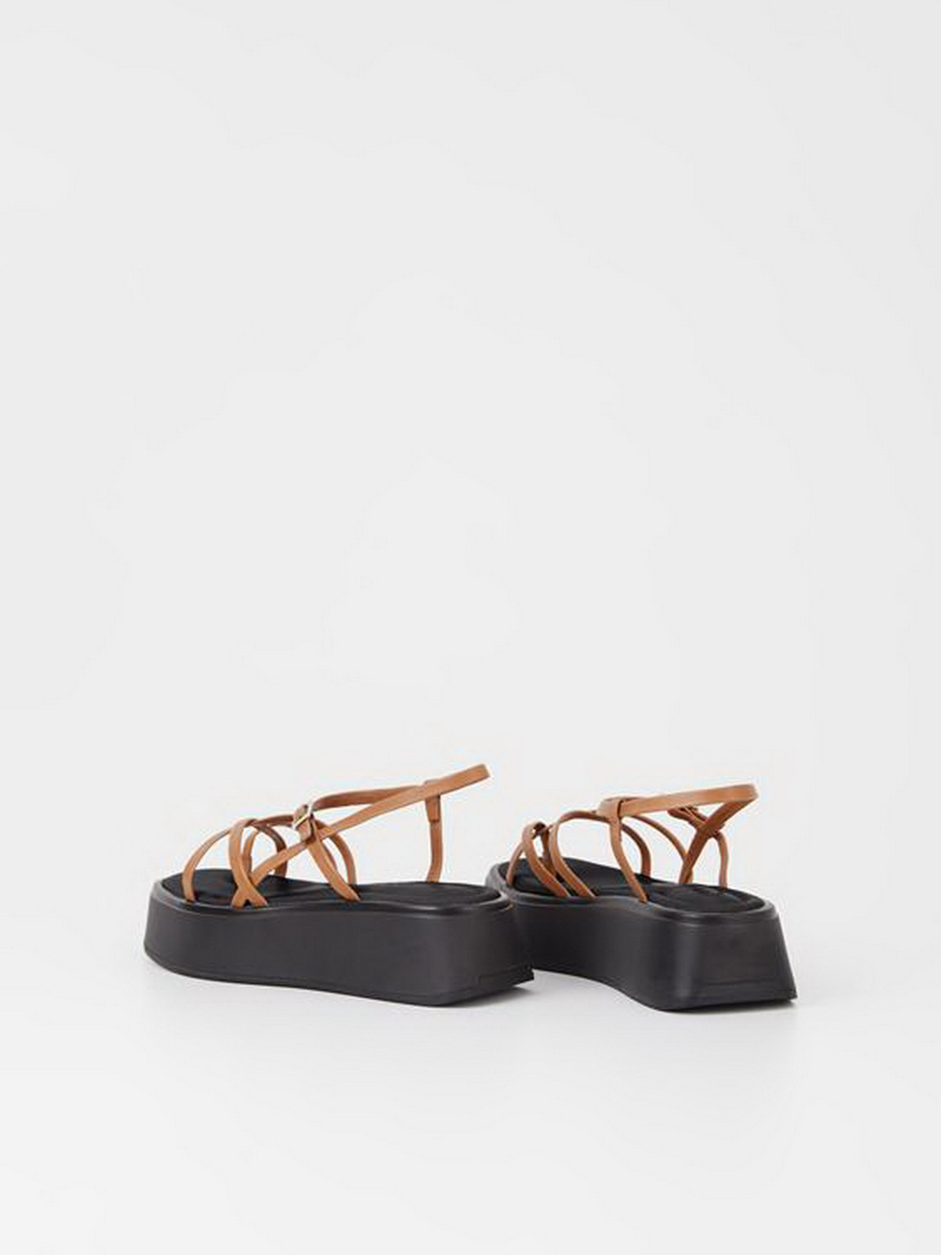 Босоніжки VAGABOND Courtney модель 5334-701-27 Босоніжки VAGABOND Courtney модель 5334-701-27 Фото