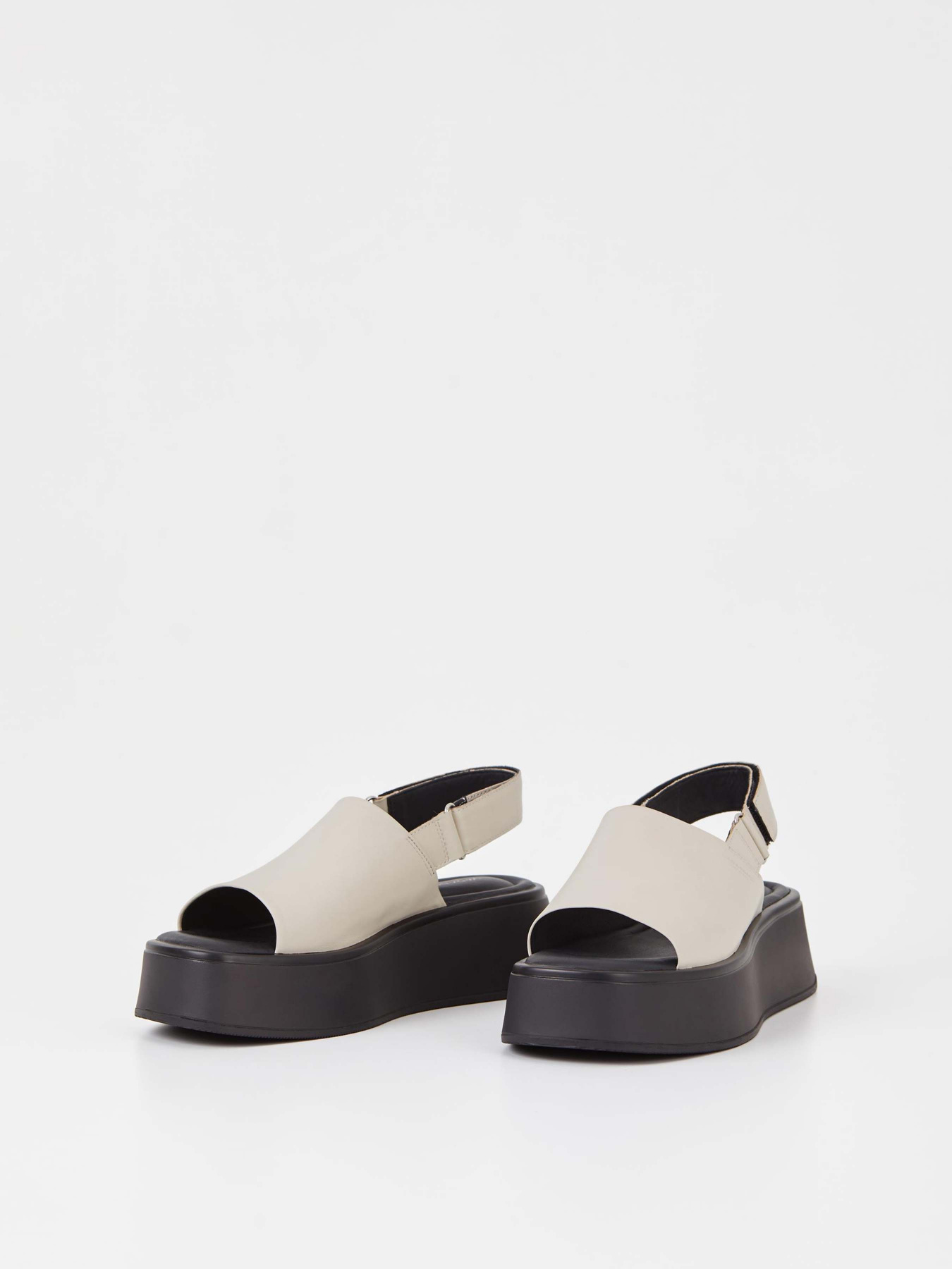 Босоніжки VAGABOND Courtney модель 5534-001-02 Фото