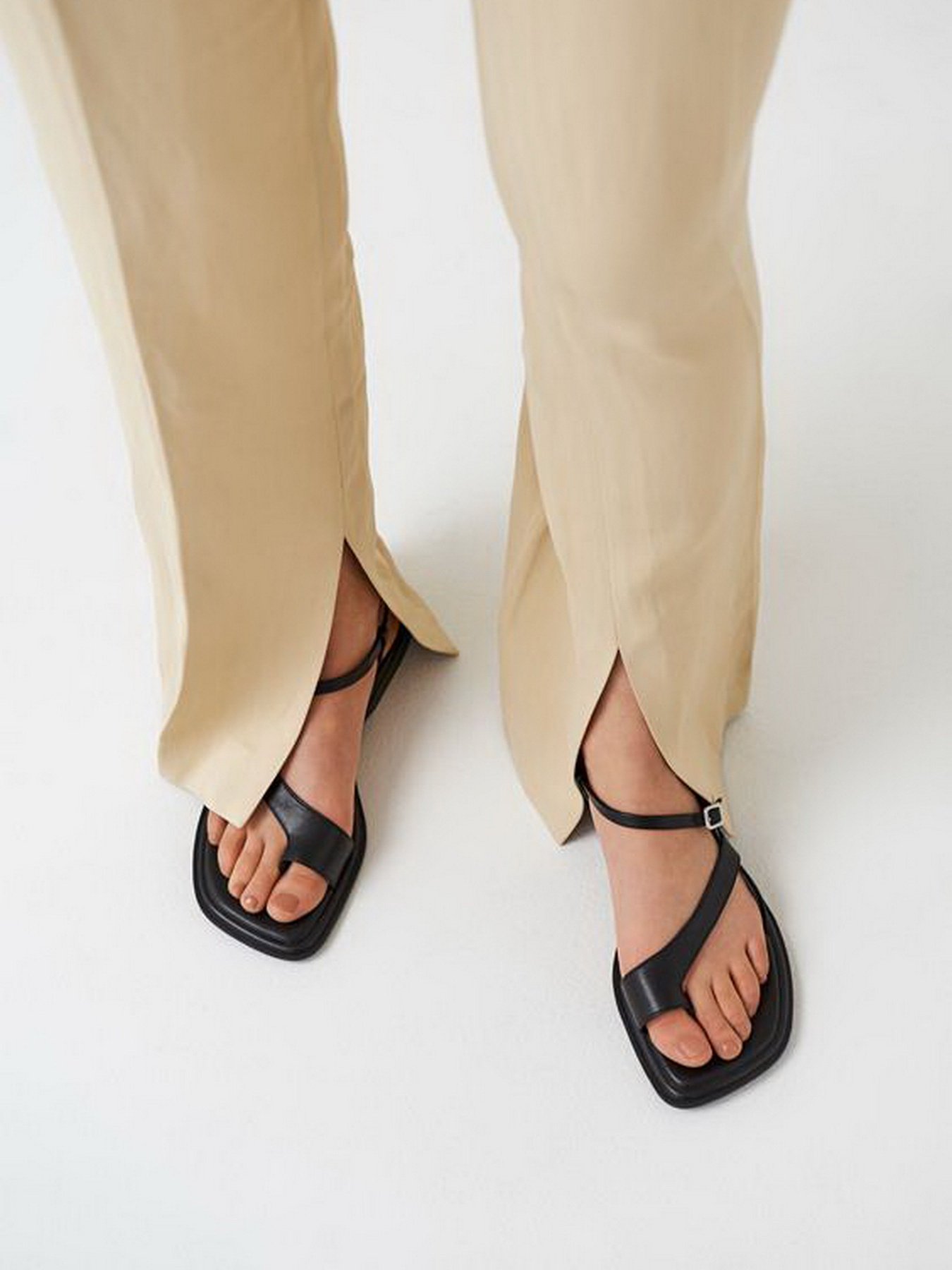 Сандалії VAGABOND Izzy модель 5513-001-20 Фото