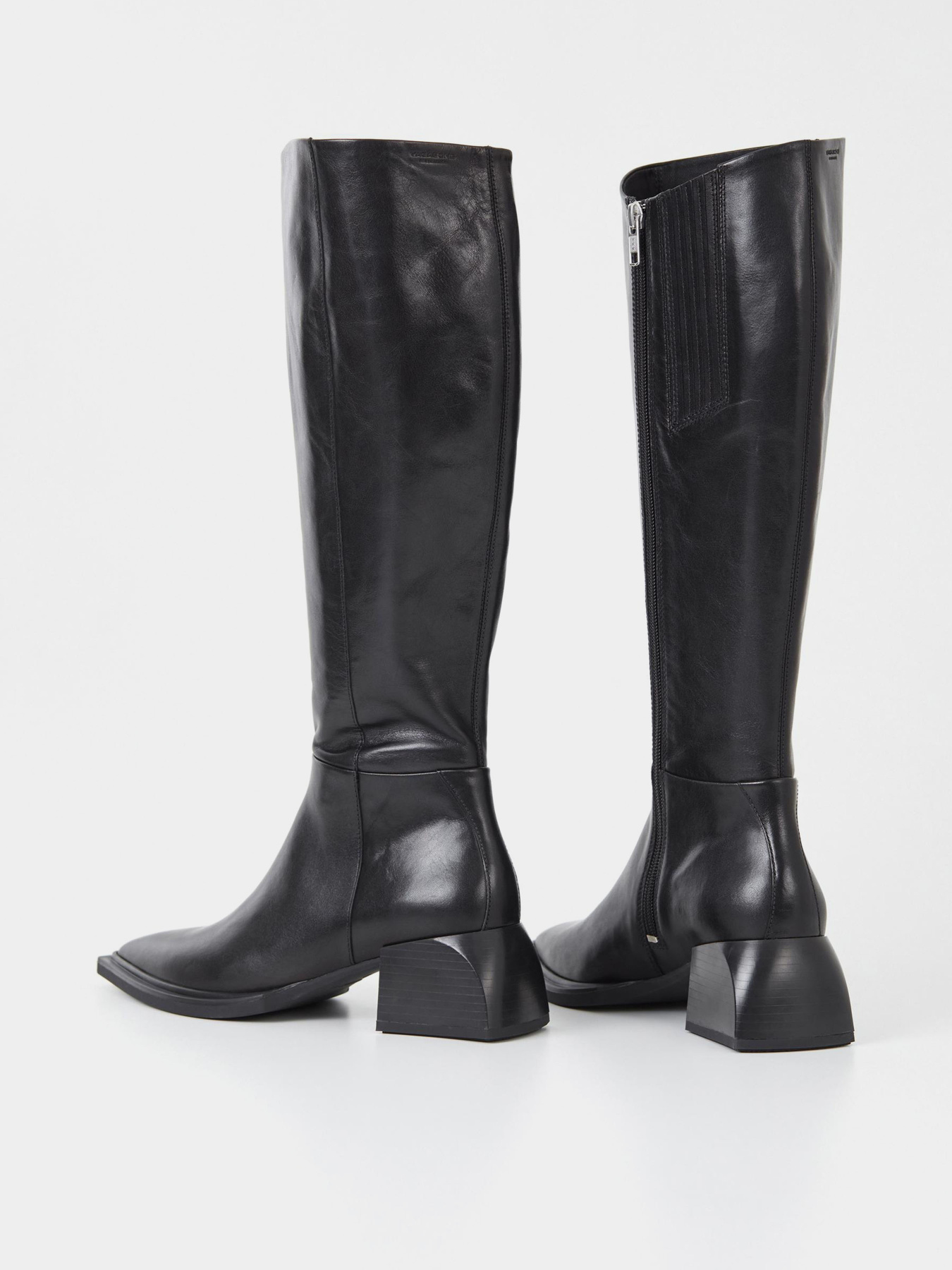 Сапоги VAGABOND Vivian модель 5453-101-20 Фото