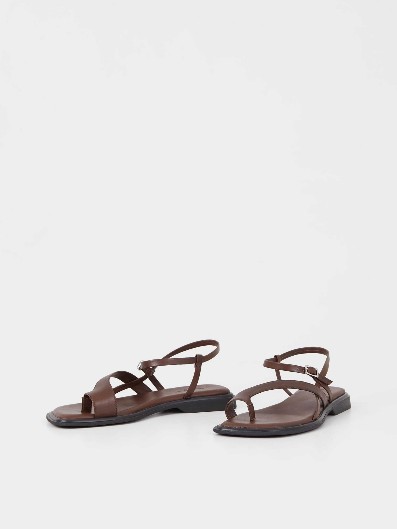 Сандалии VAGABOND Izzy модель 5513-001-35 Фото