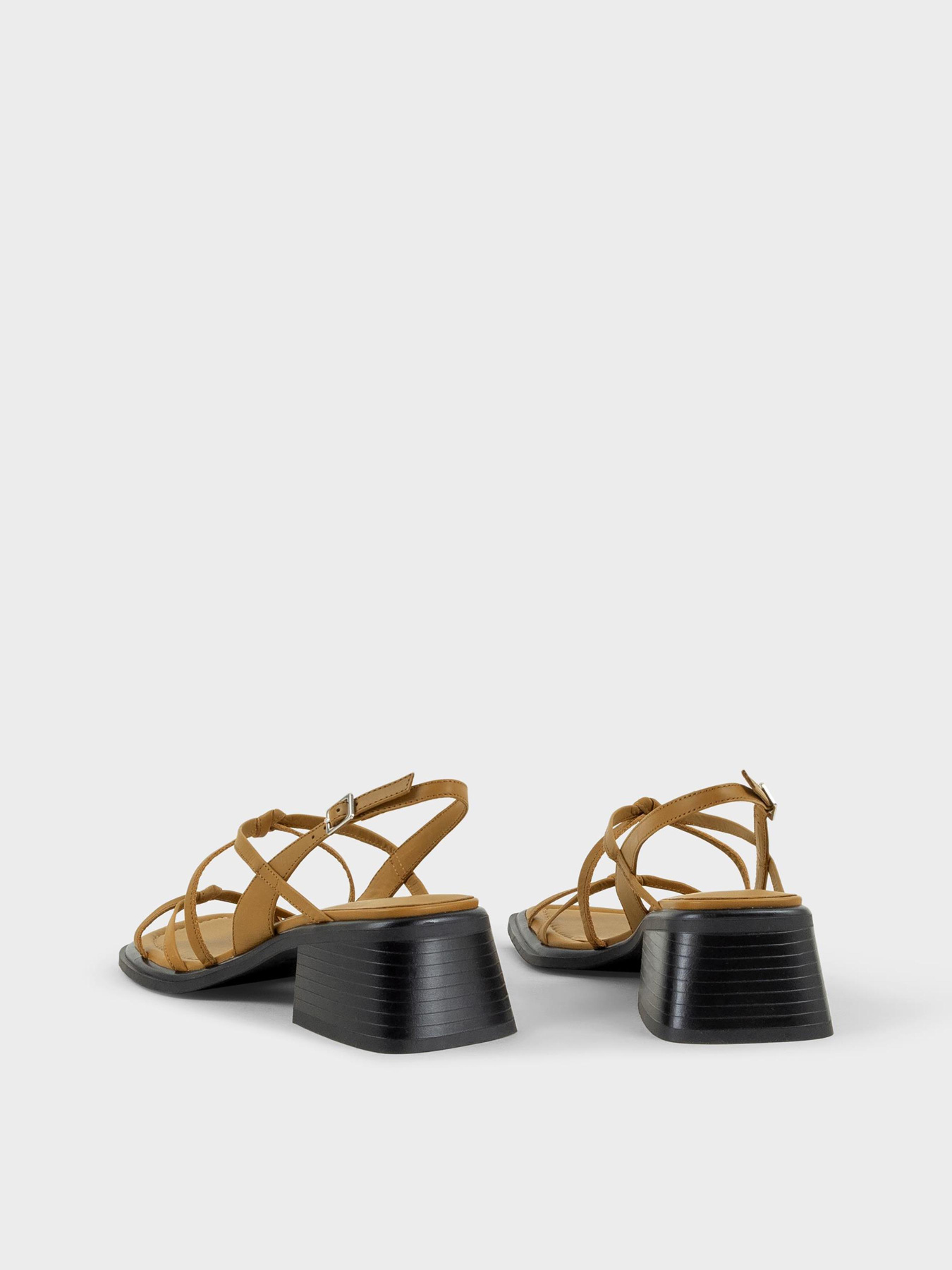 Босоножки VAGABOND Ines модель 5711-101-24 Фото