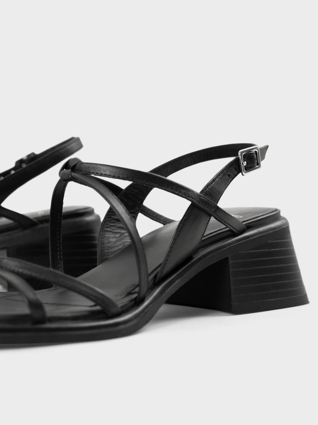 Босоніжки VAGABOND Ines модель 5711-101-20 Фото