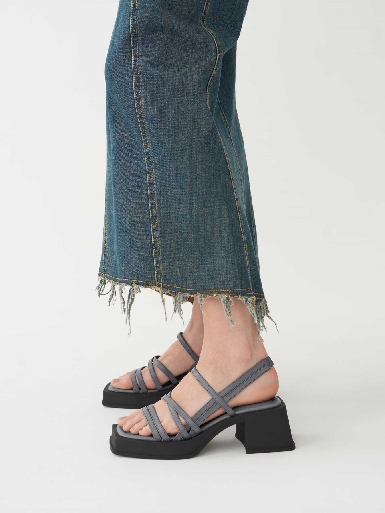 Босоніжки VAGABOND Hennie модель 5337-101-74 Босоніжки VAGABOND Hennie модель 5337-101-74 Фото