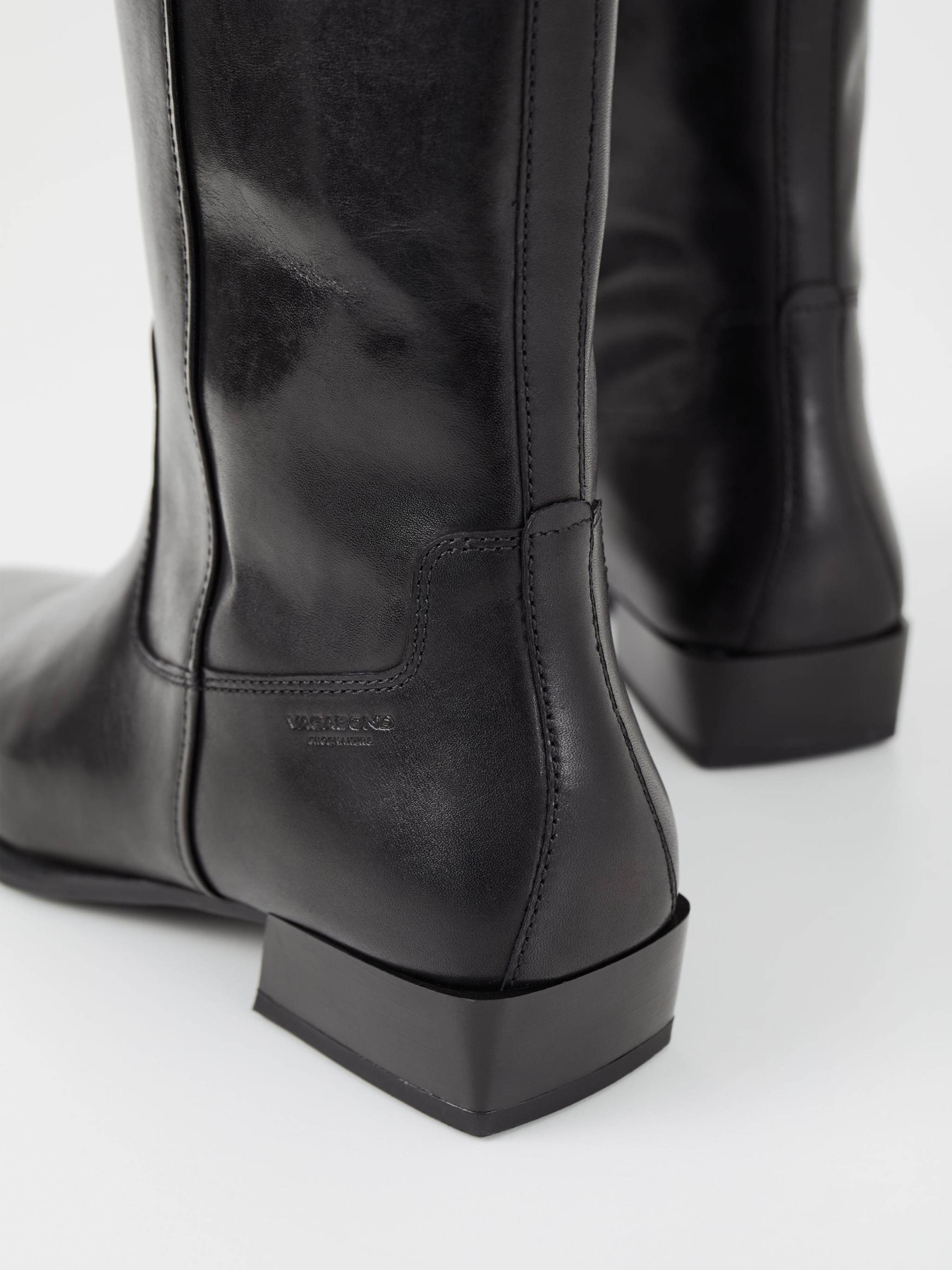 Сапоги VAGABOND Nella модель 5616-301-20 Фото