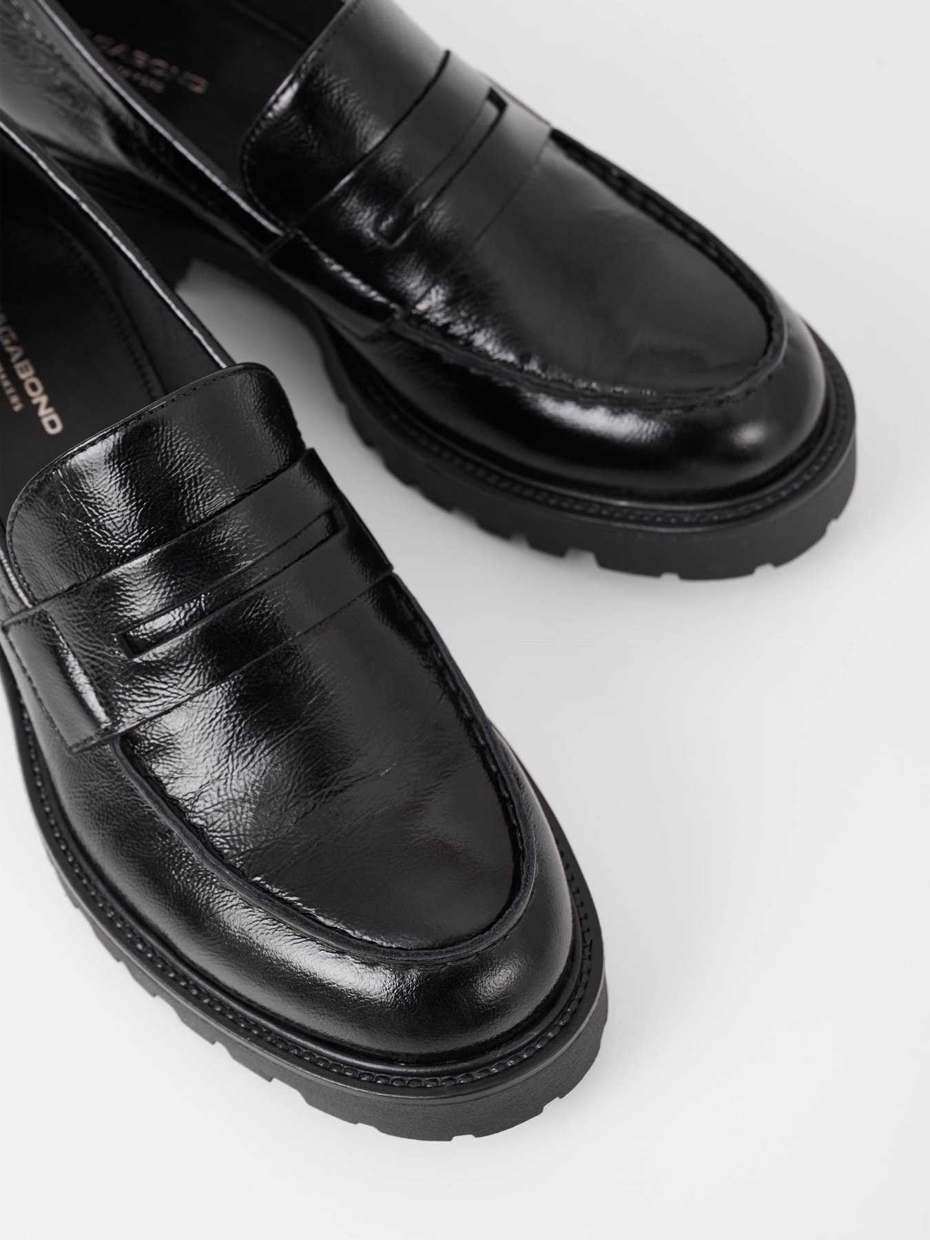 Лоферы VAGABOND Kenova модель 5241-360-20 Фото