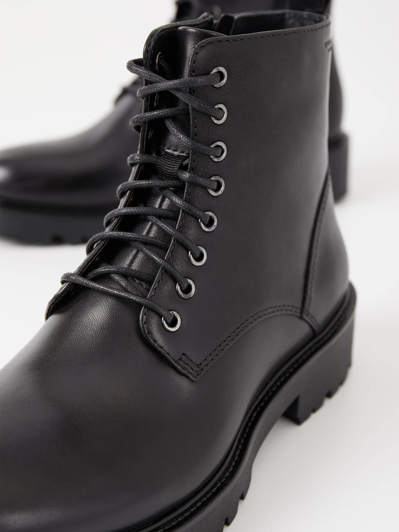 Ботинки VAGABOND Kenova модель 5241-401-20 Фото