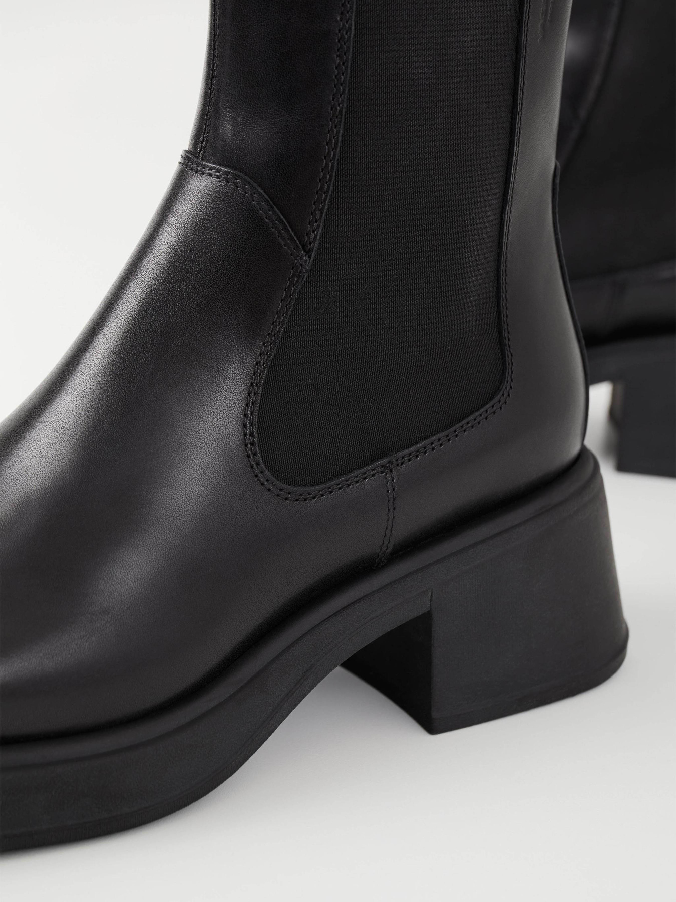 Челсі VAGABOND Dorah модель 5642-001-20 Фото