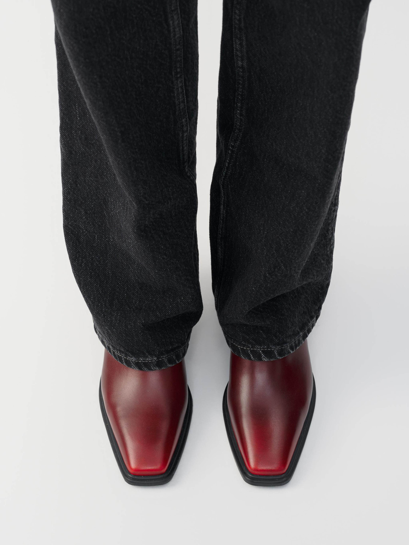 Бoтильоны VAGABOND Aino модель 5829-018-47 Фото