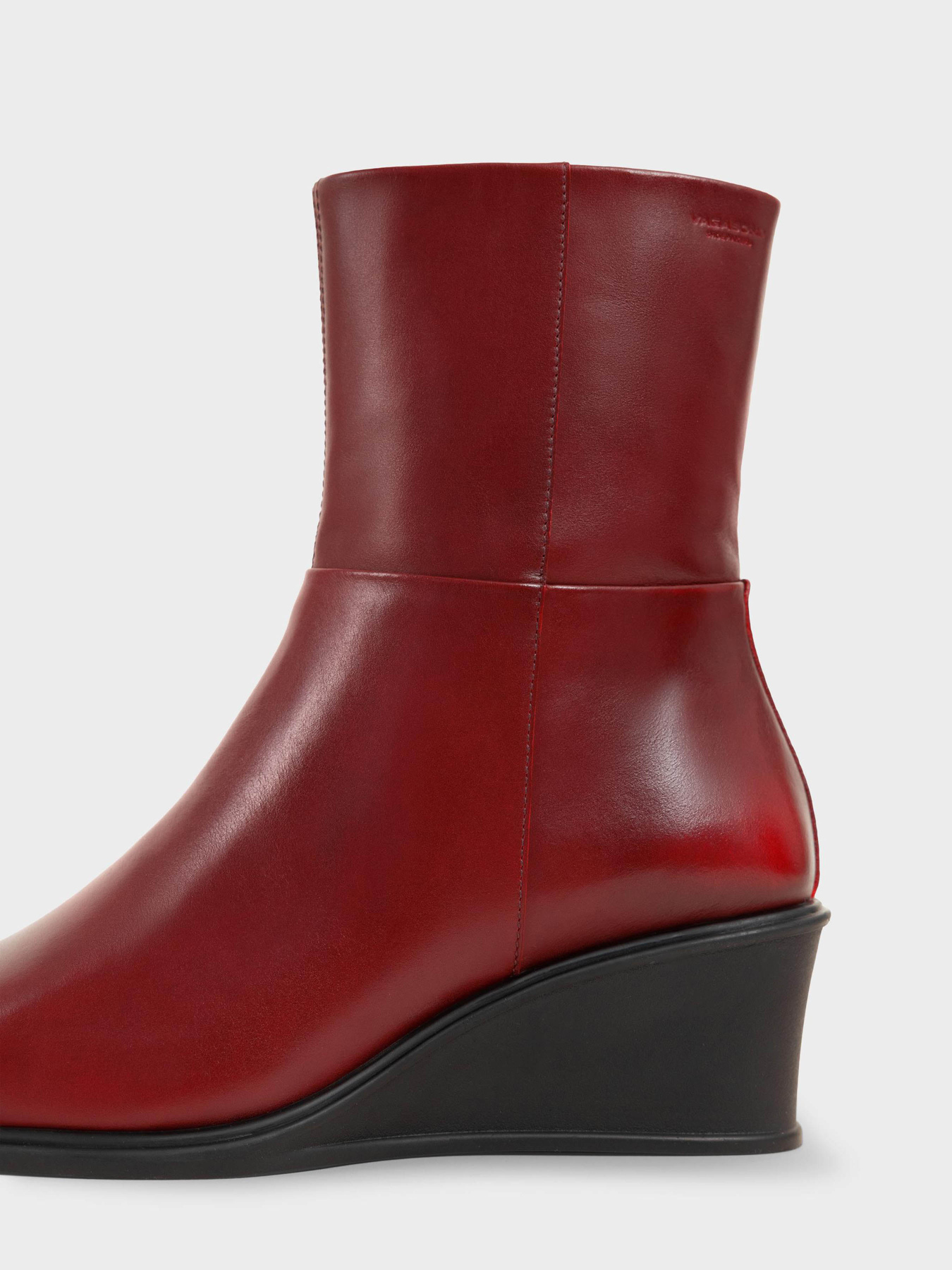 Ботильйони VAGABOND Aino модель 5829-018-47 Ботильйони VAGABOND Aino модель 5829-018-47 Фото