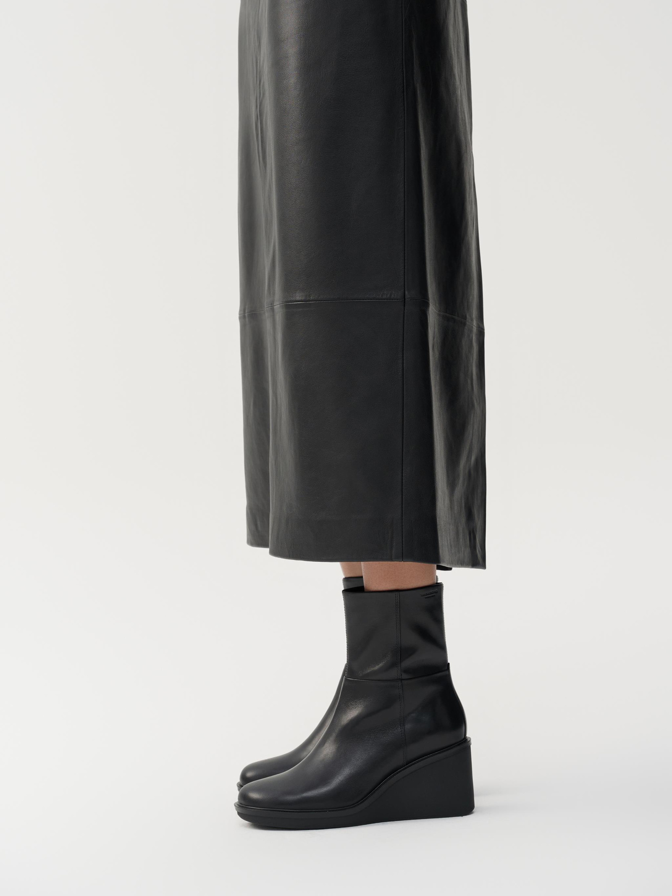 Ботильйони VAGABOND Deena модель 5832-101-20 Фото