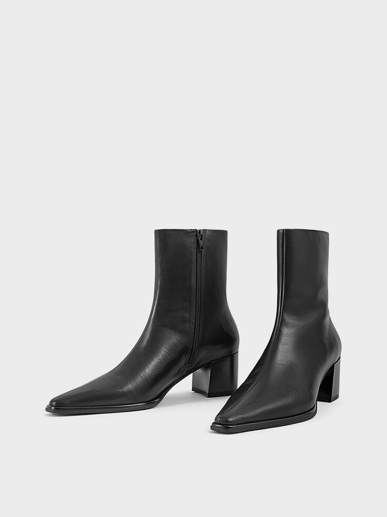 Бoтильоны VAGABOND Giselle модель 5854-001-20 Фото