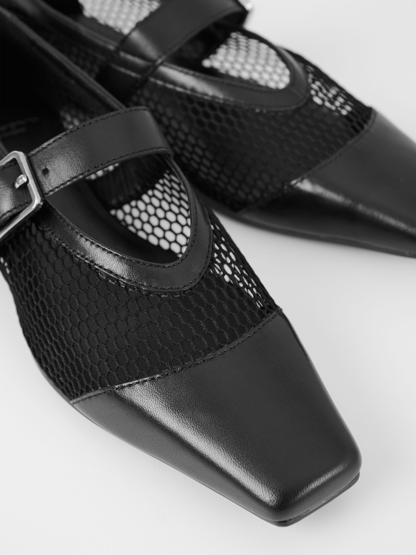 Балетки VAGABOND Wioletta модель 5701-315-20 Балетки VAGABOND Wioletta модель 5701-315-20 Фото