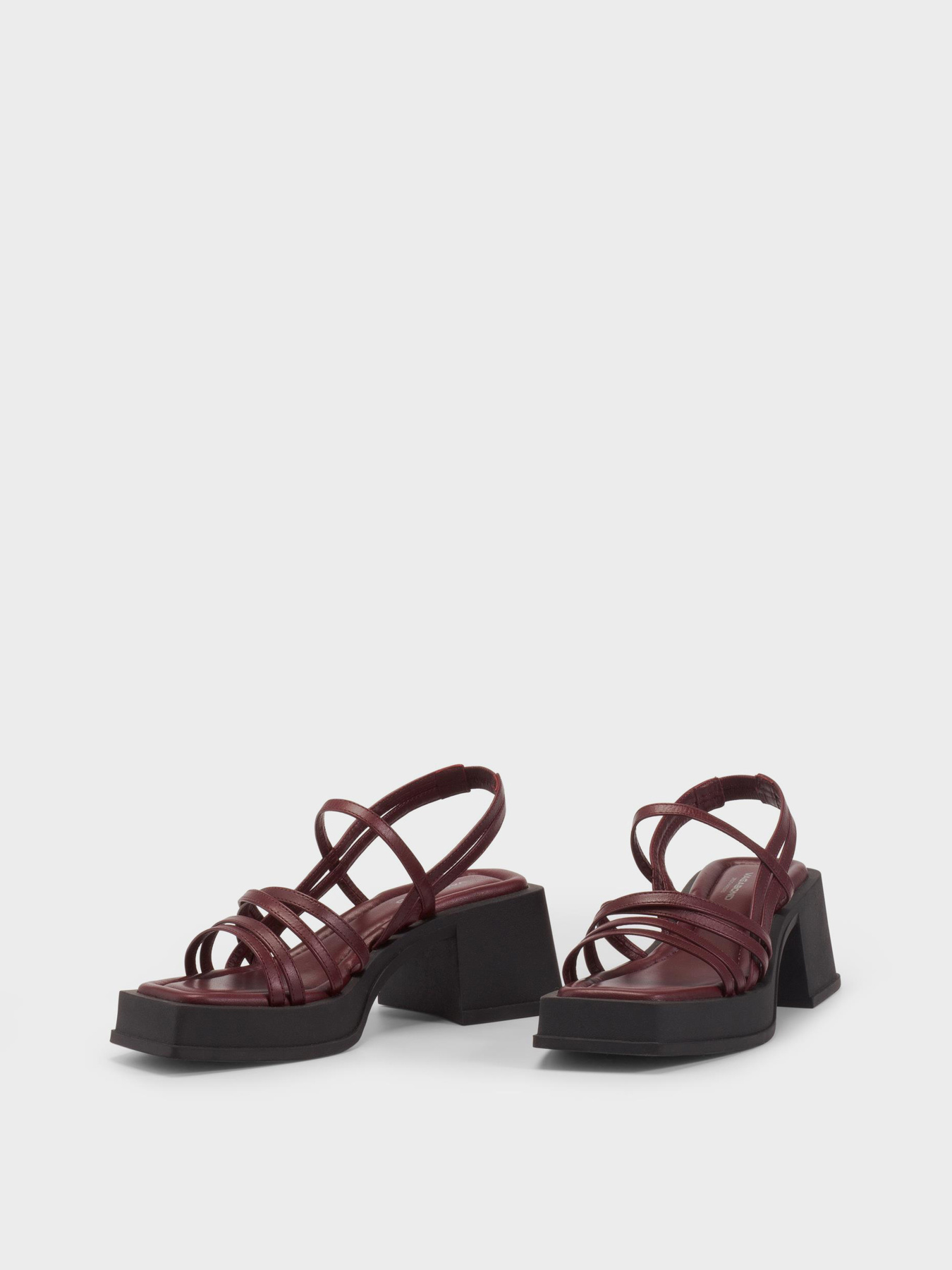 Босоножки VAGABOND Hennie модель 5337-101-38 Босоножки VAGABOND Hennie модель 5337-101-38 Фото