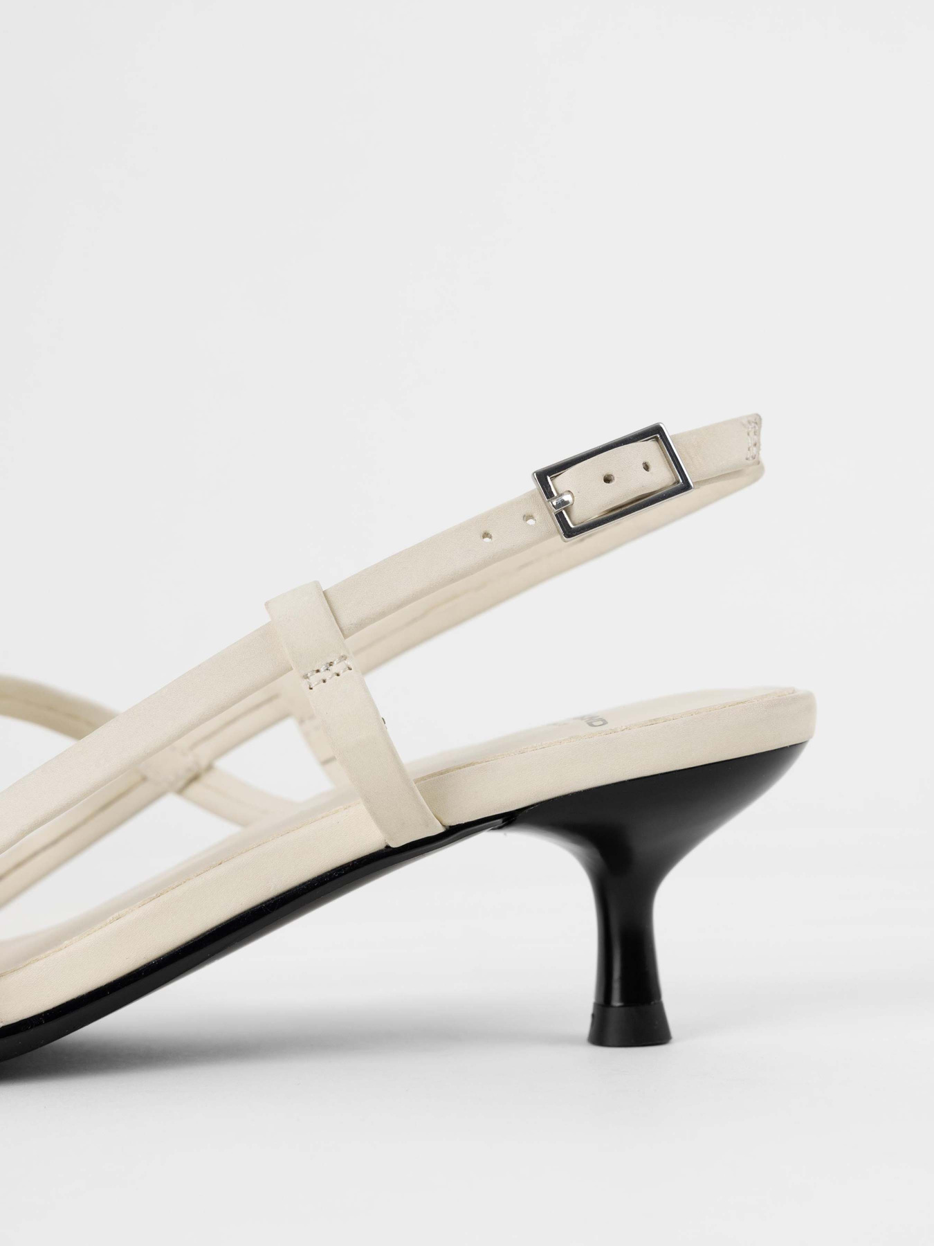 Босоніжки VAGABOND Jonna модель 5751-001-02 Фото