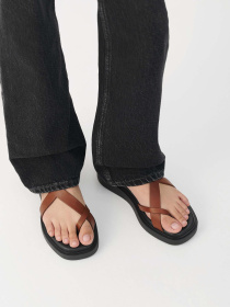 Сандалії VAGABOND Connie модель 5957-001-27 Сандалії VAGABOND Connie модель 5957-001-27 Фото