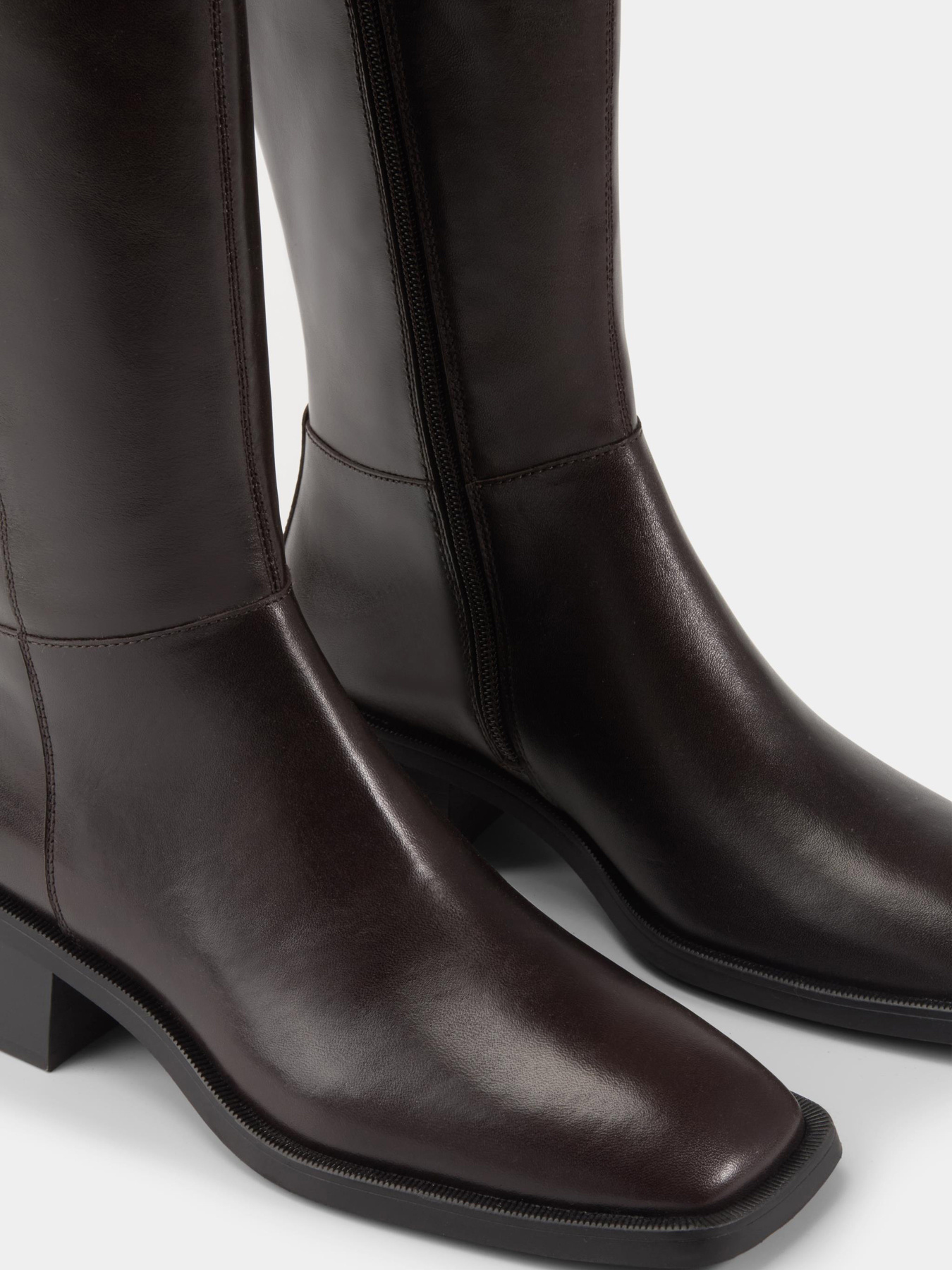 Сапоги VAGABOND модель 5417-801-35 Фото