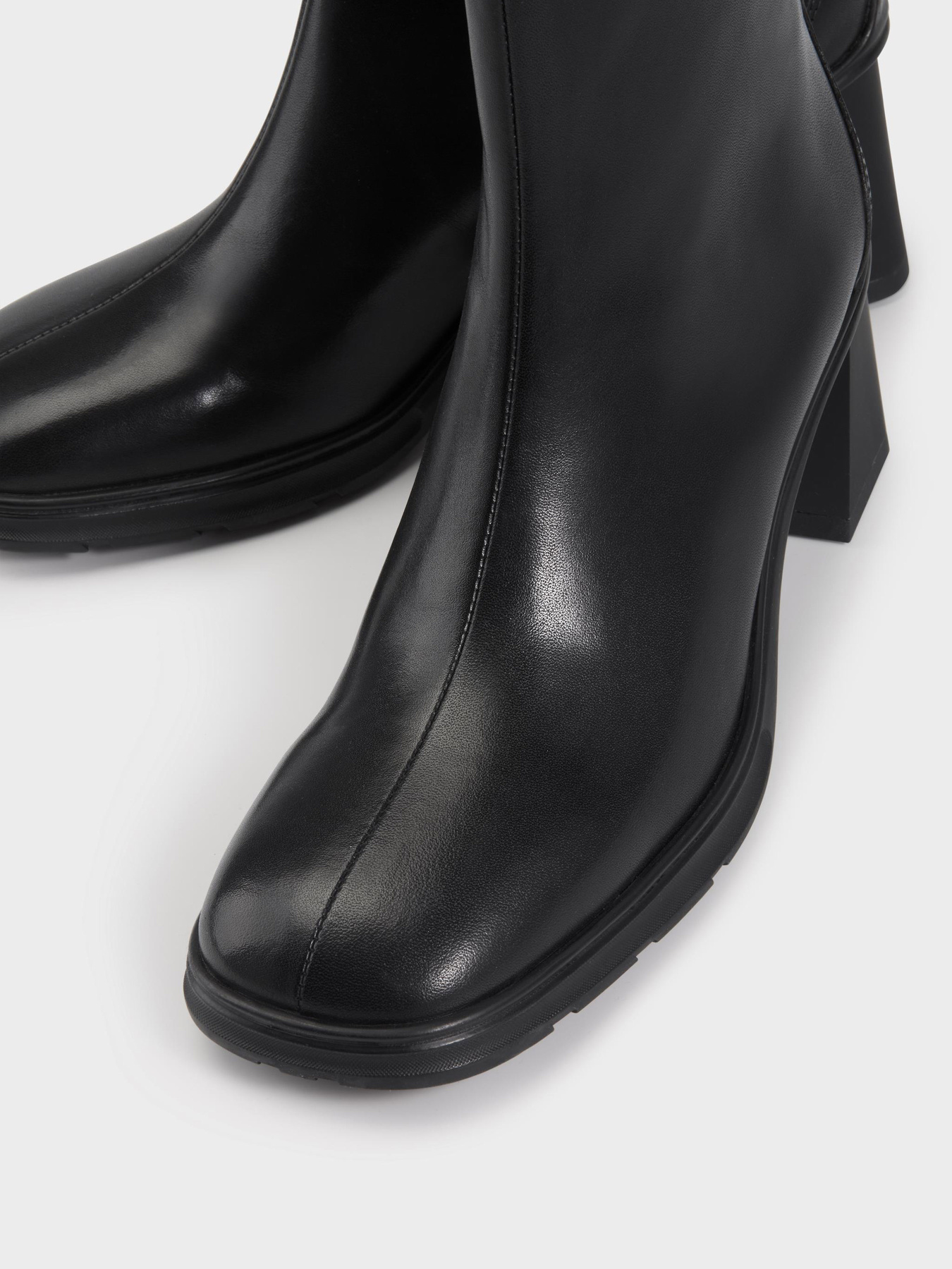 Бoтильоны VAGABOND модель 6038-001-20 Фото