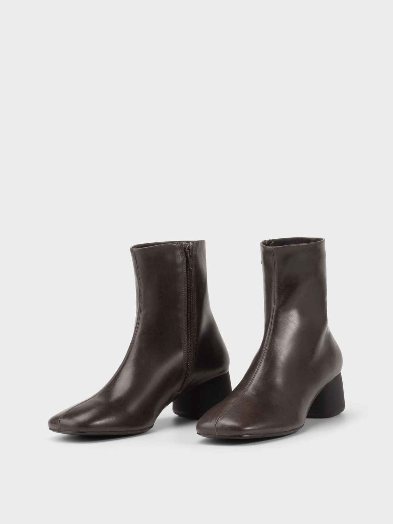 Бoтильоны VAGABOND модель 6056-001-35 Фото