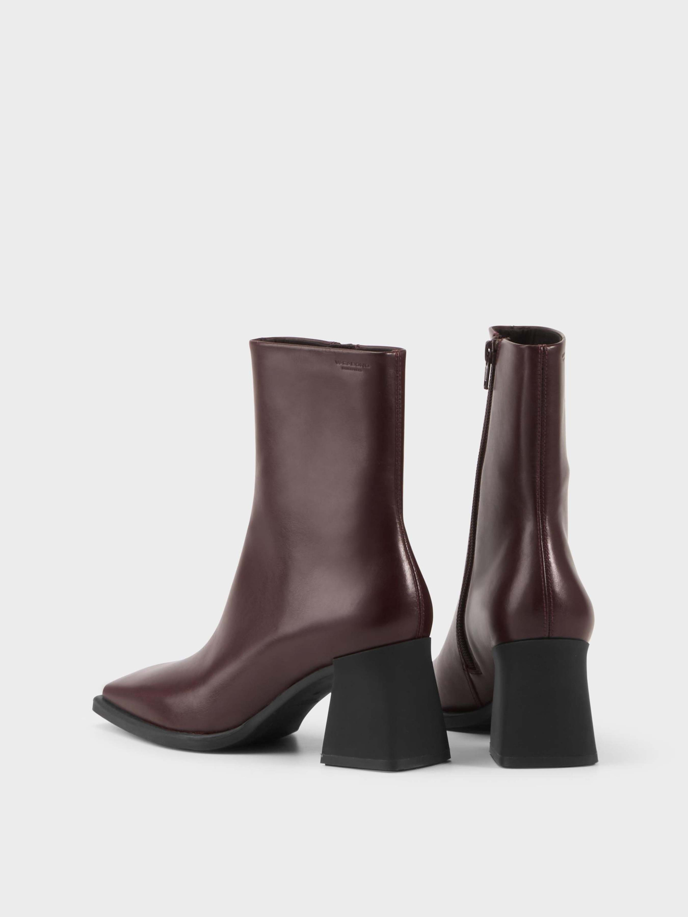 Ботильйони VAGABOND модель 5002-001-44 Фото