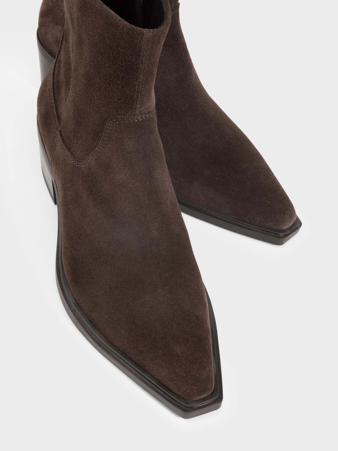 Ботинки VAGABOND модель 5810-140-31 Фото