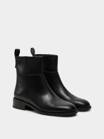 Ботинки VAGABOND модель 5835-001-20 Фото