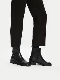 Ботинки VAGABOND модель 5835-001-20 Фото