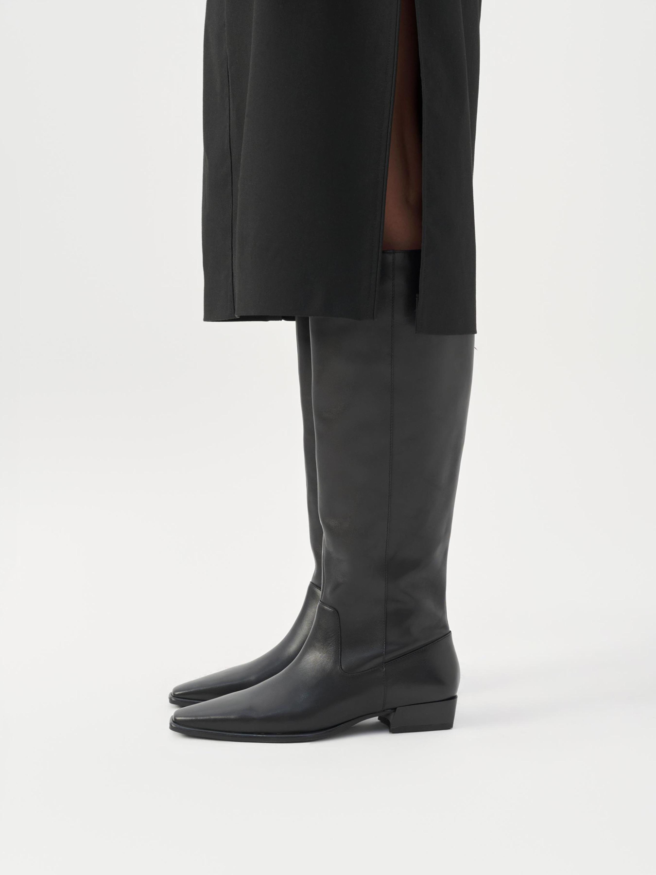 Сапоги VAGABOND модель 6016-001-20 Фото