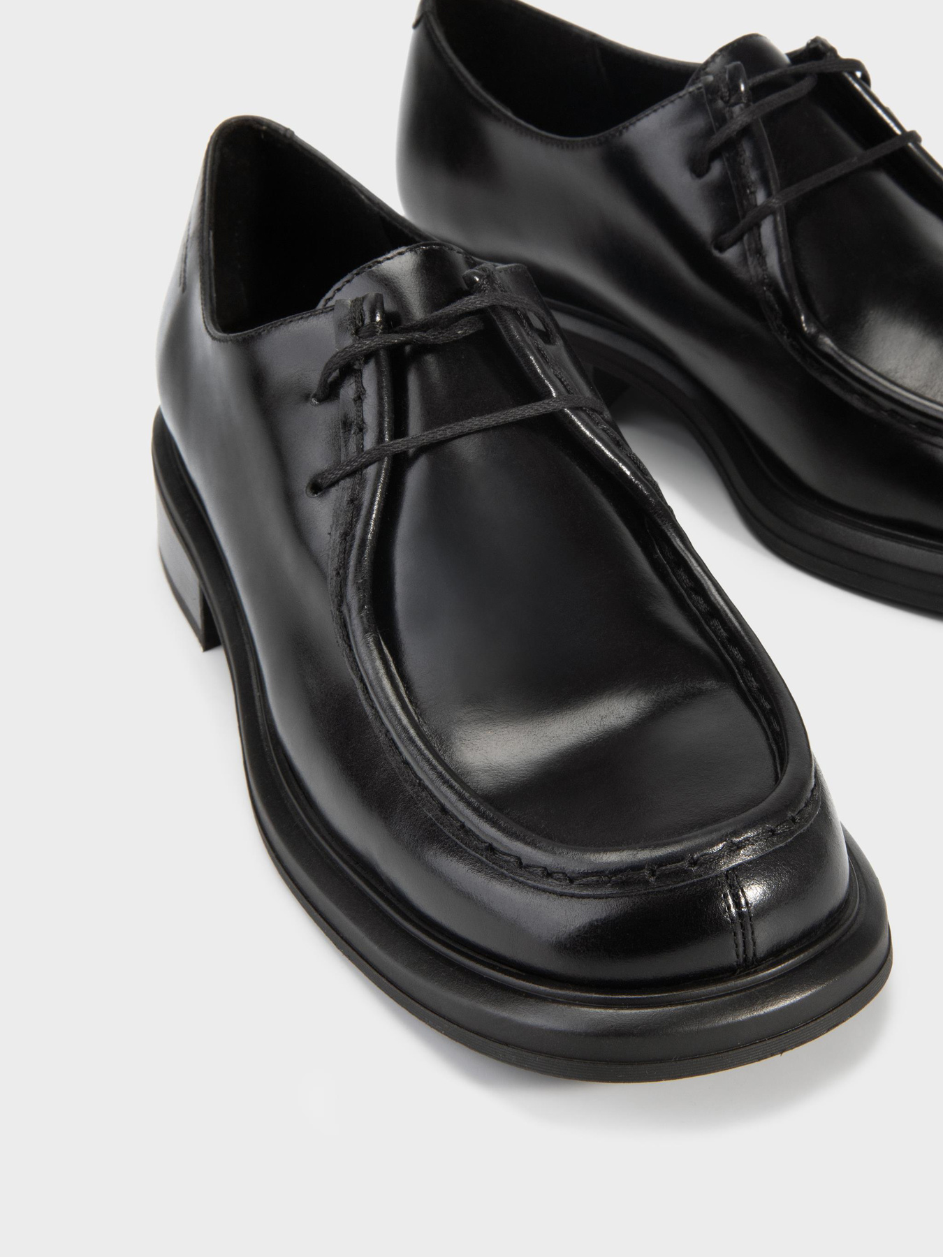 Дерби VAGABOND ELLIS модель 6130-001-20 Фото