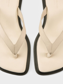 Шлёпанцы VAGABOND IZZY модель 5913-401-02 Фото