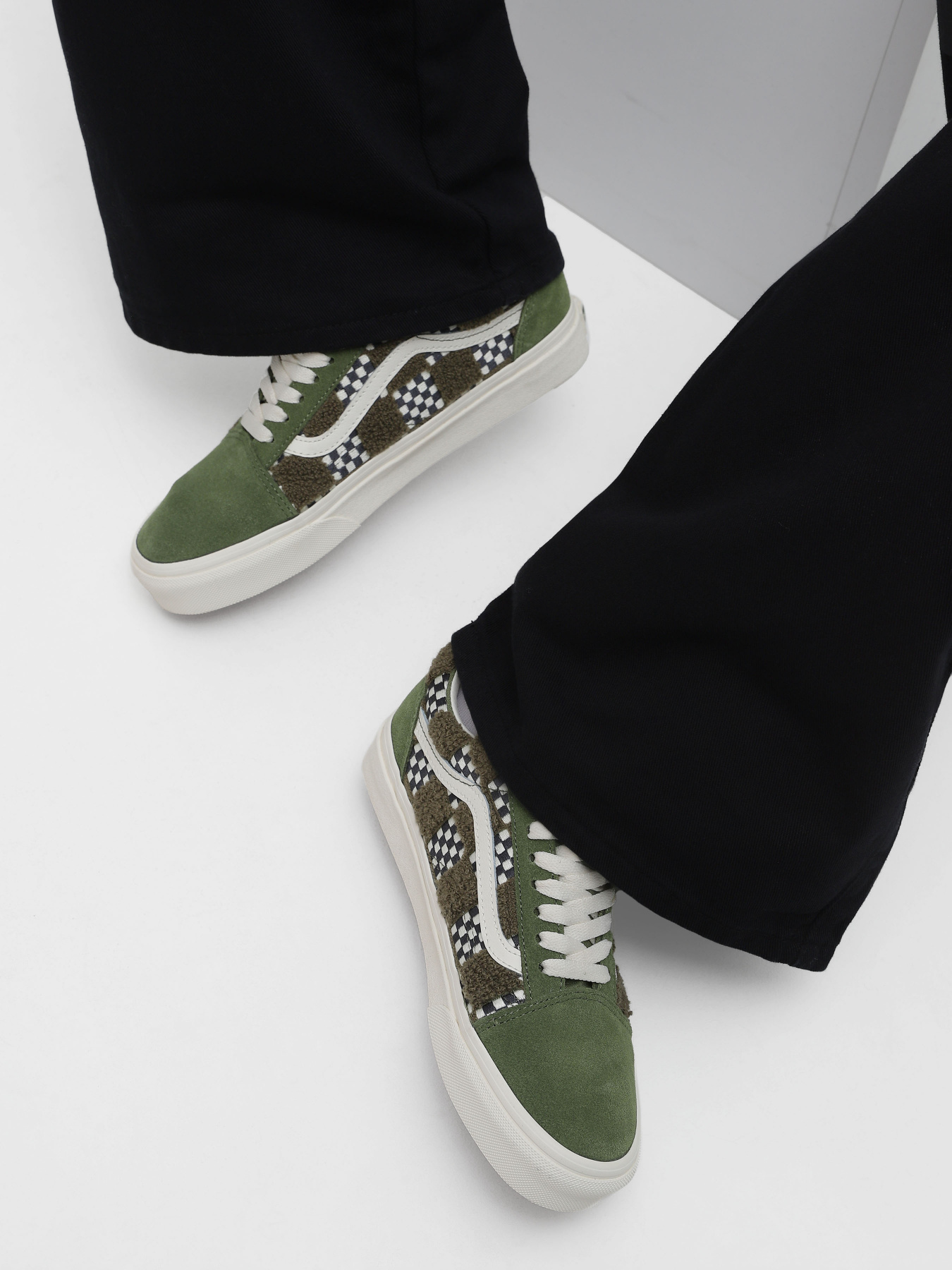 Кеды низкие Vans Old Skool Unisex модель VN0007NTZBF1 Фото