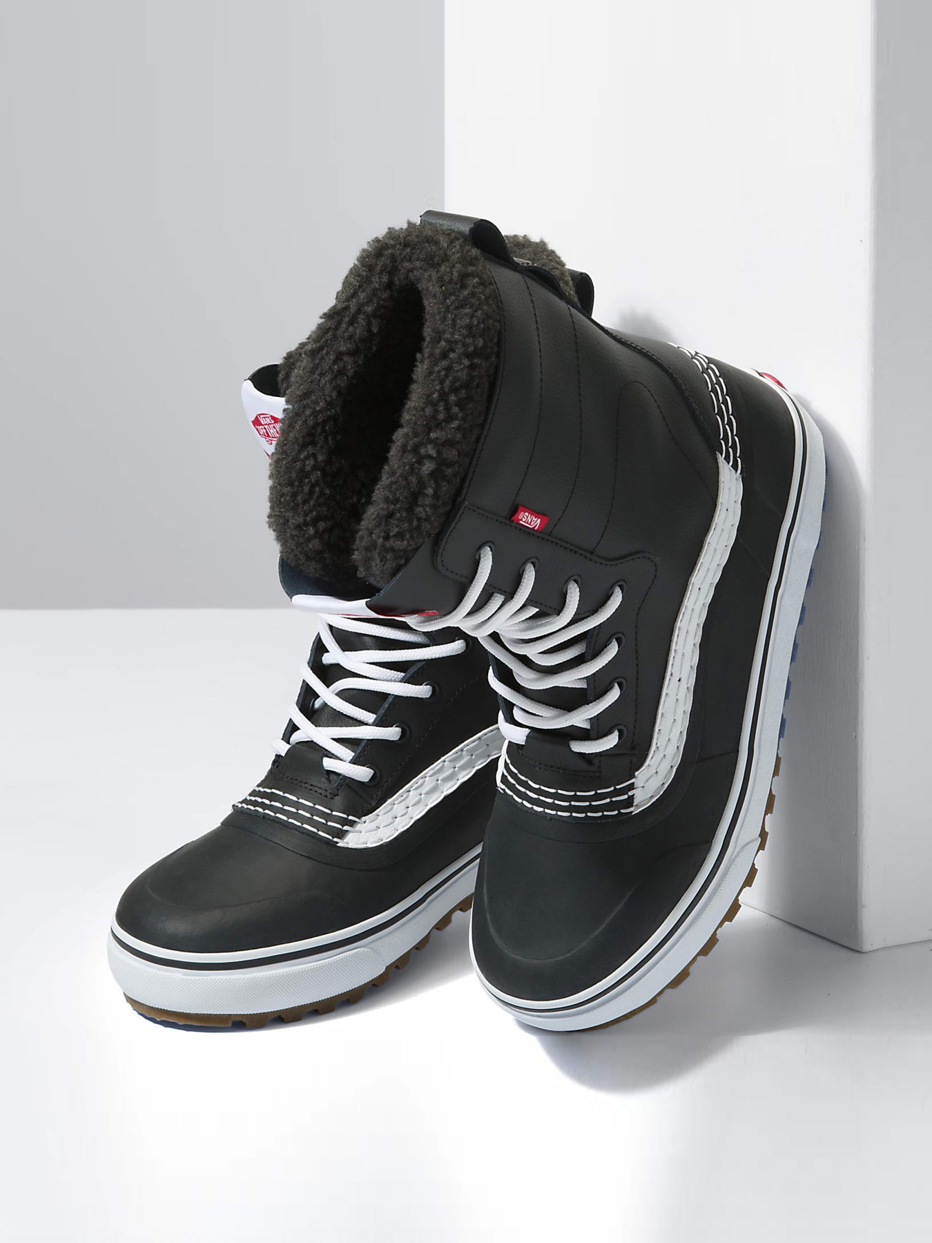 Сапоги дутики Vans Standard Snow MTE модель VN0A5JI1Y281 Фото