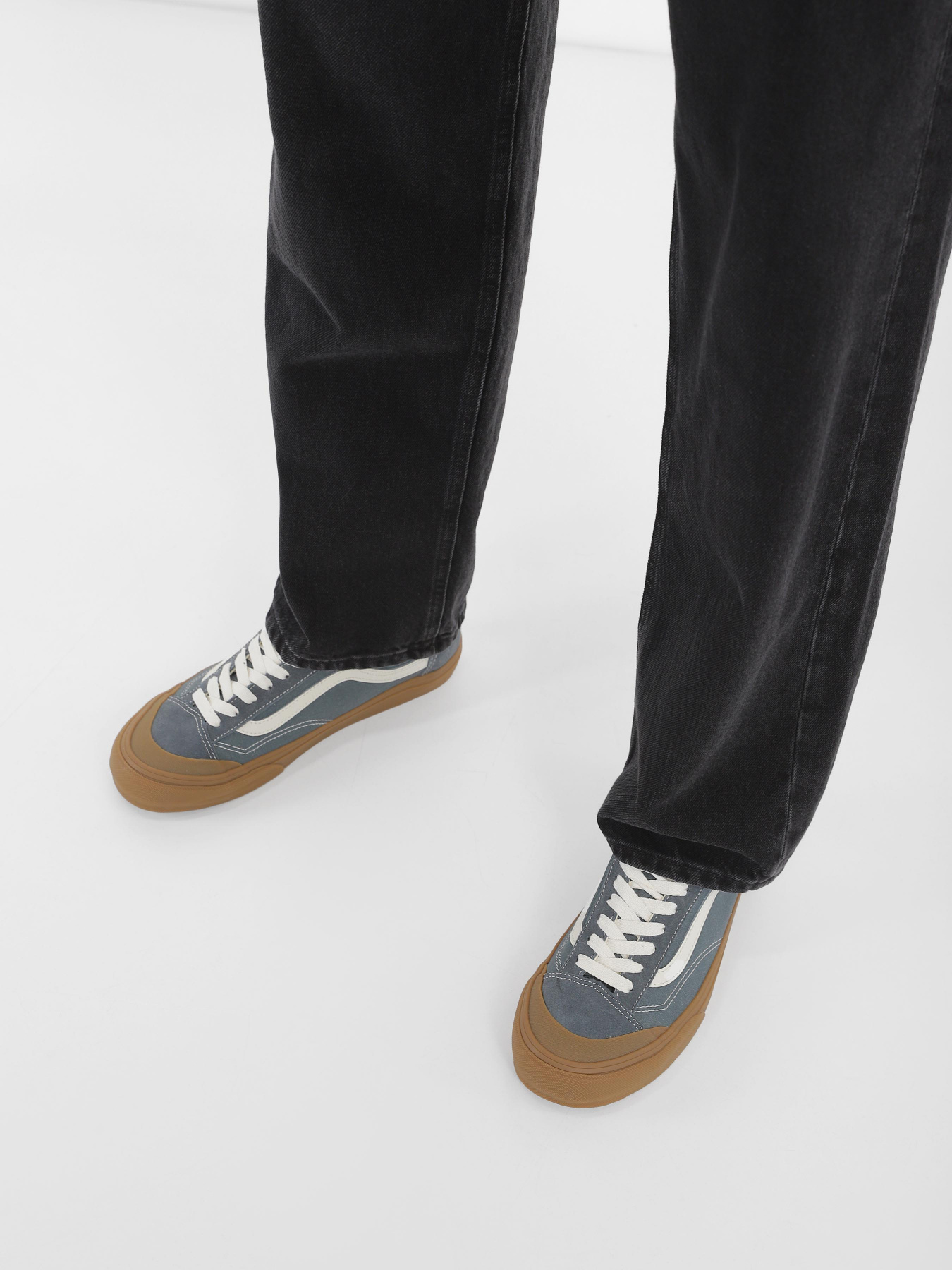 Кеди низькі Vans 136 DECON модель VN0A4BX9G0Z1 Фото