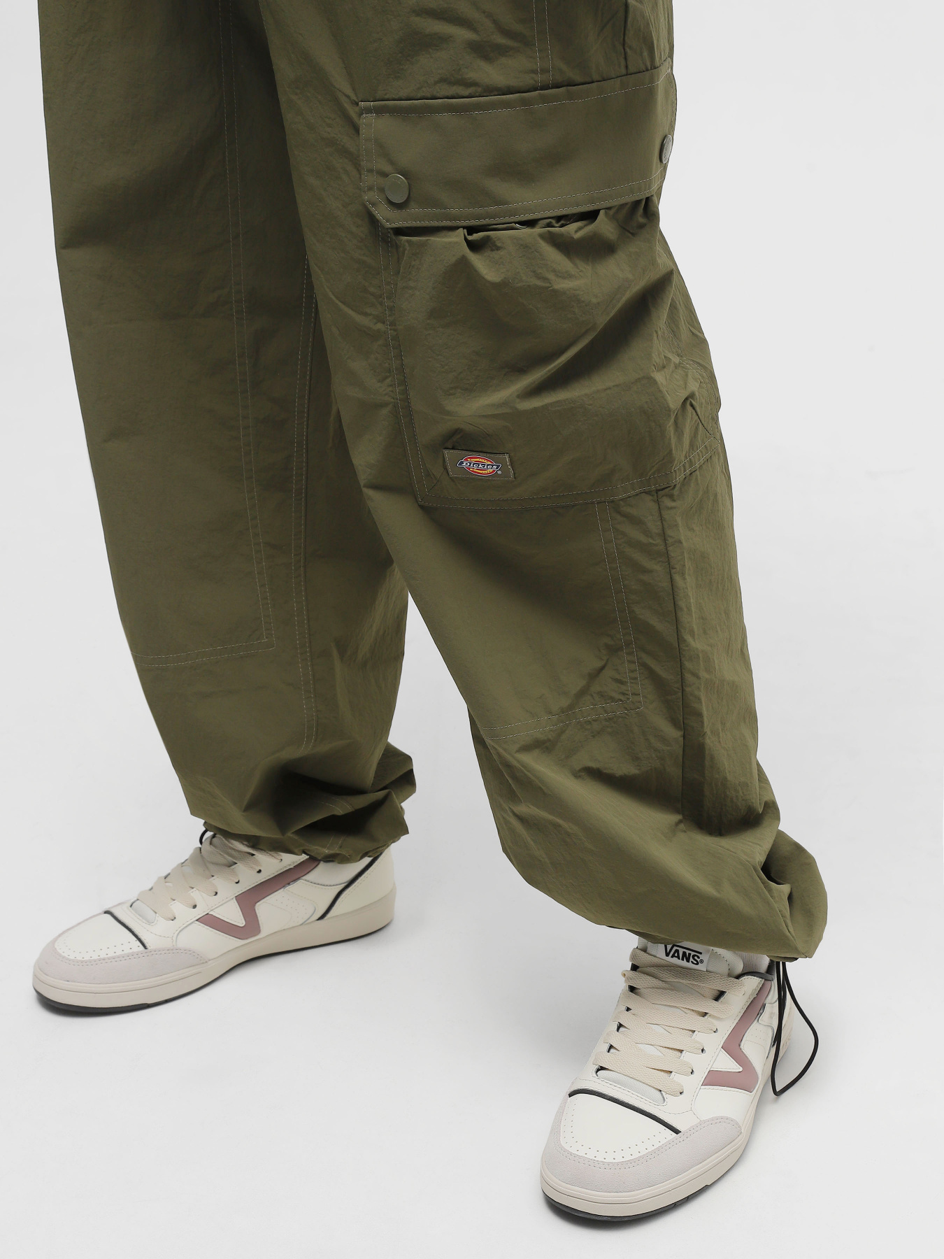 Кеди низькі Vans Lowland Comfycush модель VN0007P2P5S1 Фото