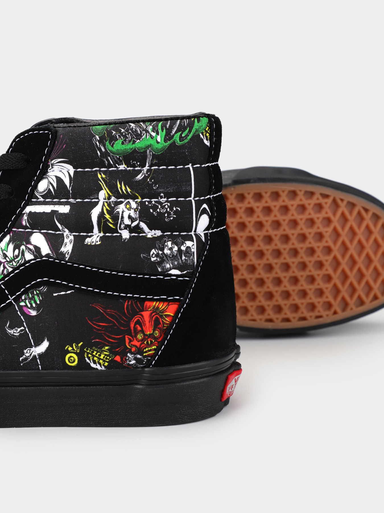 Кеды высокие Vans x Disney Sk8-Hi модель VN000BW7BMB1 Фото
