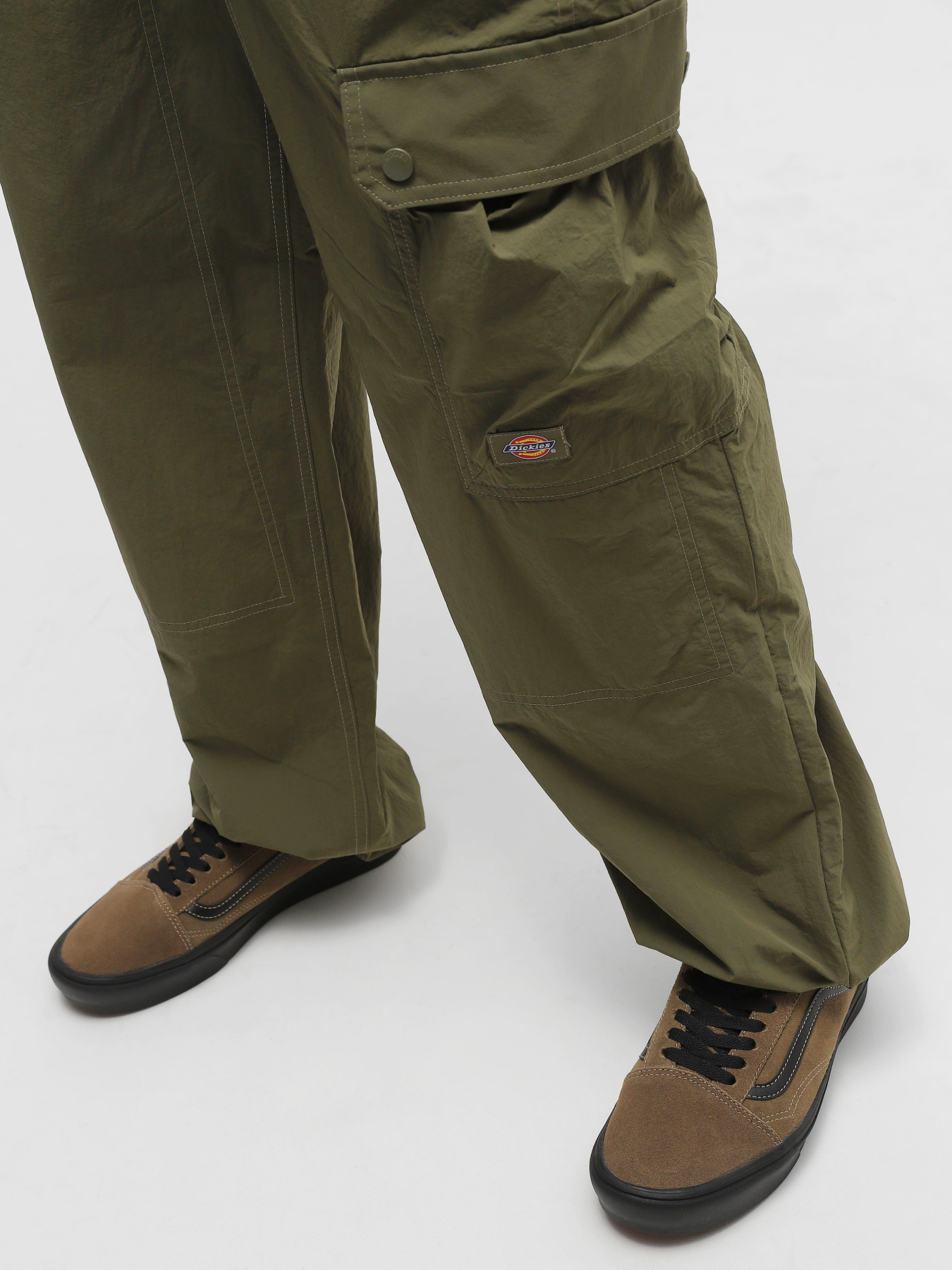 Кеди низькі Vans Old Skool Comfycush Suede модель VN0A3WMABYW1 Фото