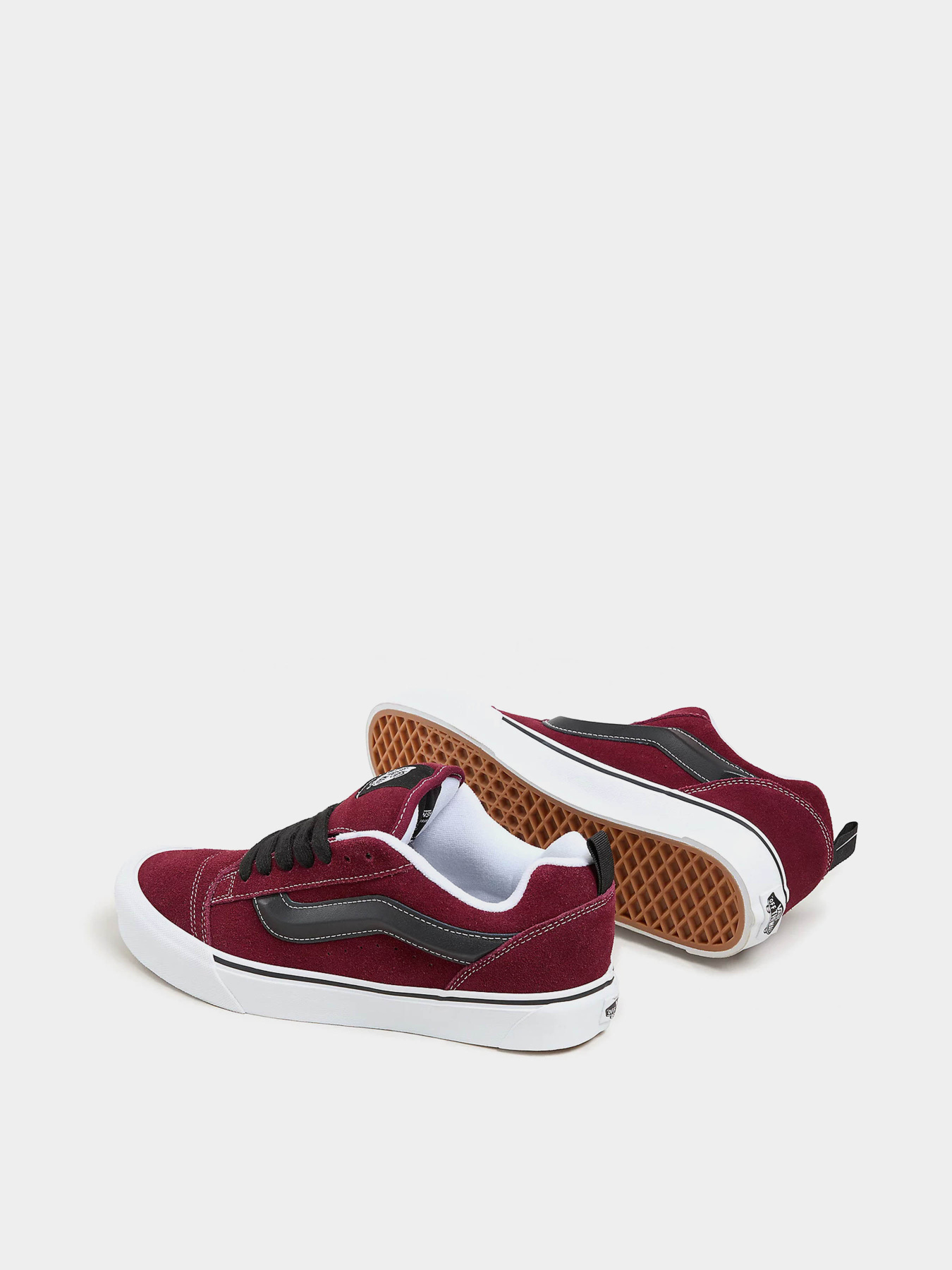 Кеды низкие Vans Knu Skool модель VN0009QC02Y1 Кеды низкие Vans Knu Skool модель VN0009QC02Y1 Фото