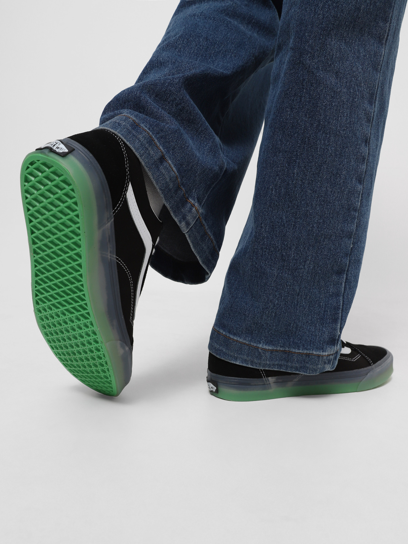 Кеды низкие Vans Old Skool модель VN0005UFY611 Фото