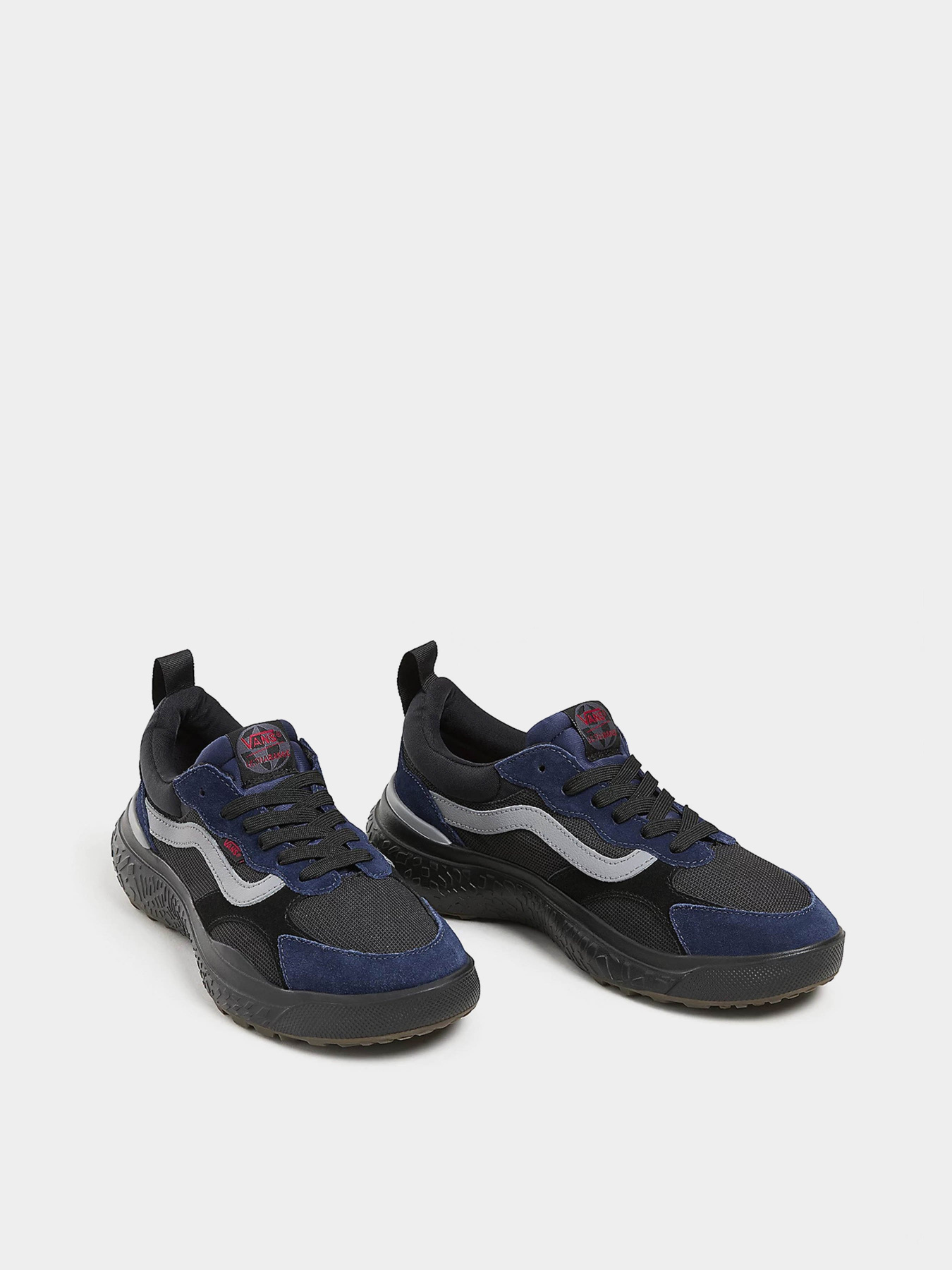 Кроссовки Vans UltraRange Neo VR3 модель VN000BCEYA61 Фото