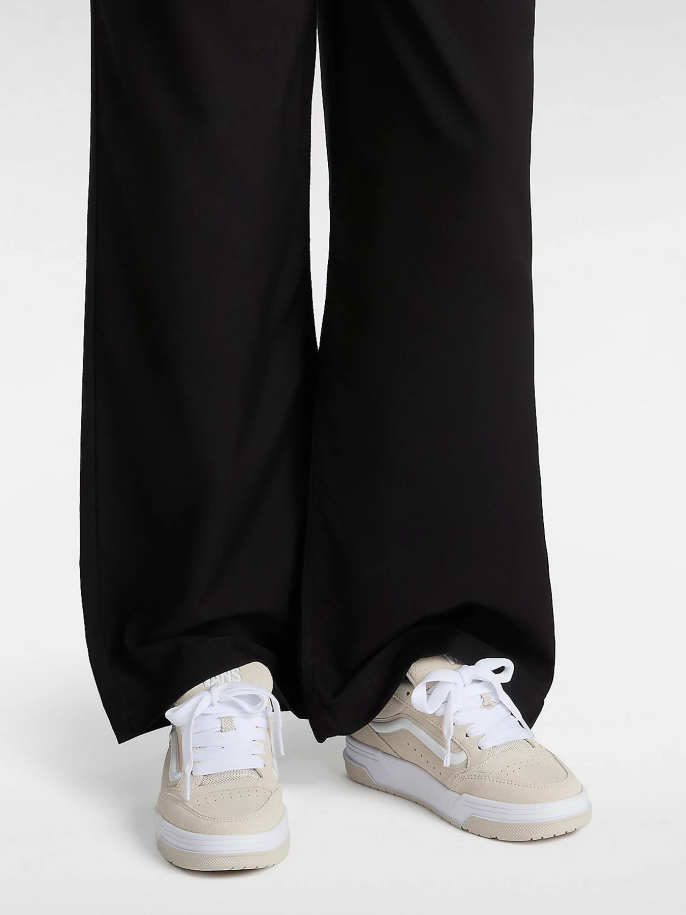 Кеди низькі Vans Hylane Модель VN000D1JJ921 Фото