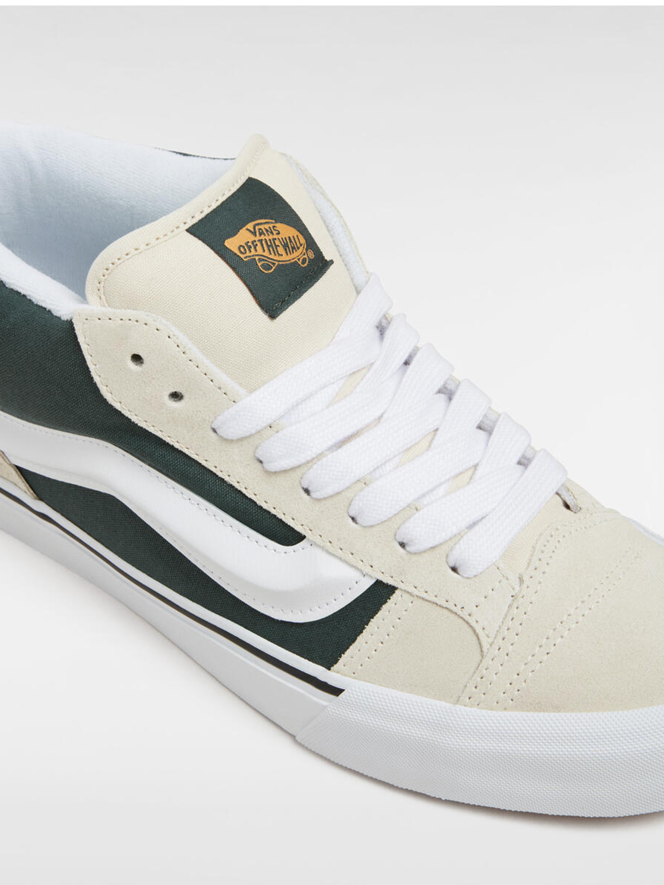 Кеды высокие Vans модель VN000CQ9DJR1 Фото